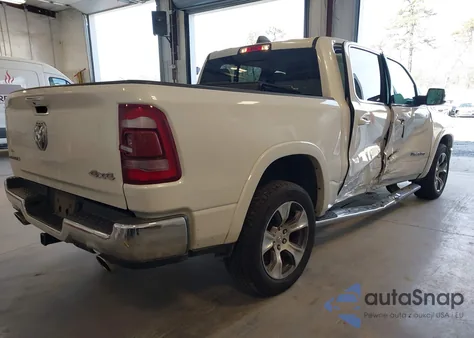 2021 Ram 1500 Laramie 4X4 5'7 Box из США, поврежденный, VIN 1C6SRFJT8MN511725